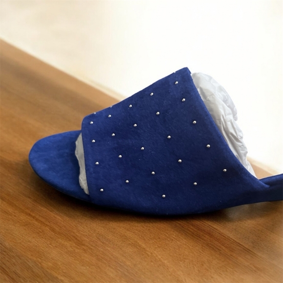 🥳 $60 NWOB Vaneli Blue Suede Wedge Sandals Size 9 - Picture 3 of 4